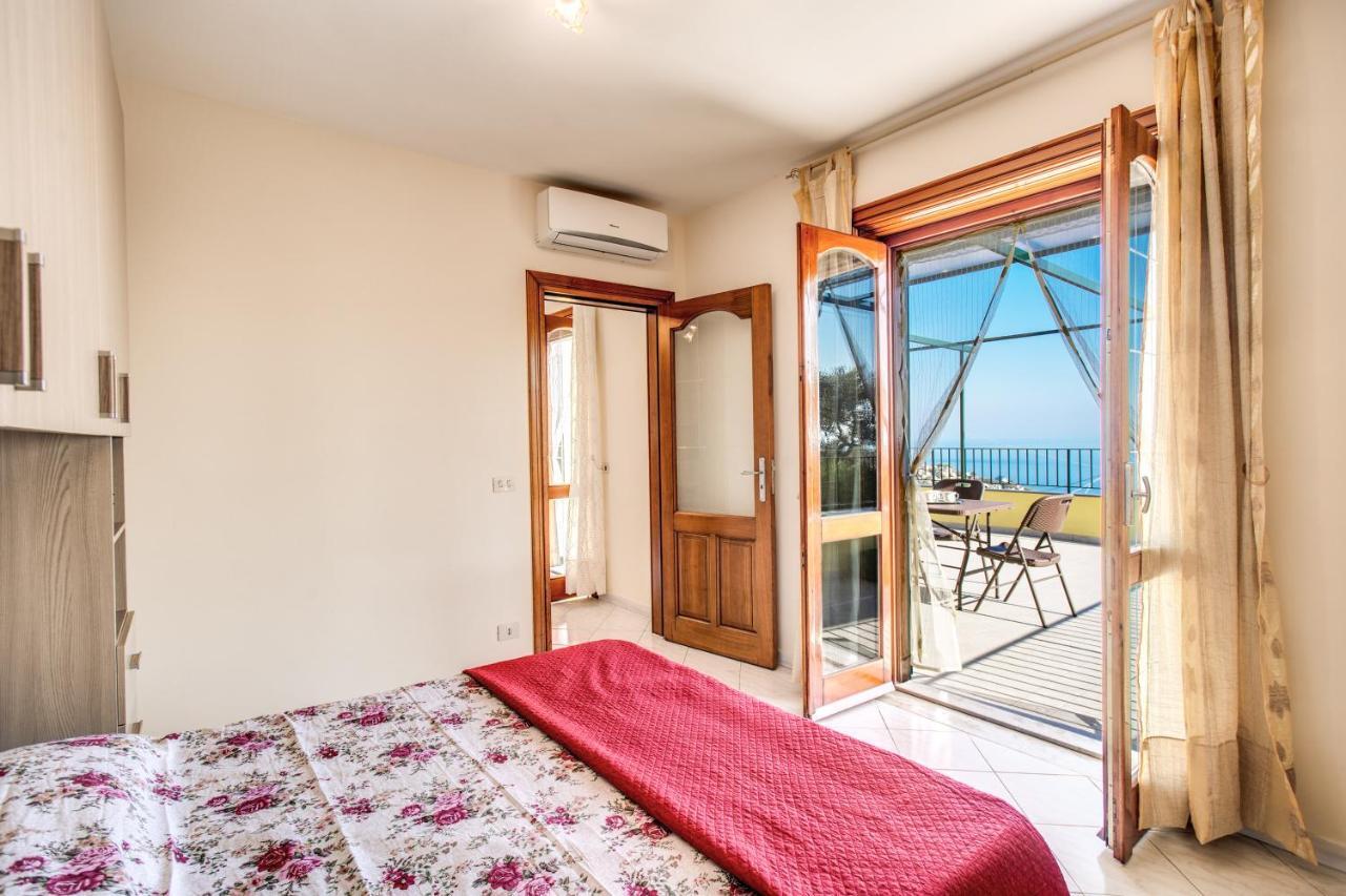 Magdalene'S House - Sea View Terrace Apartment Massa Lubrense Ngoại thất bức ảnh