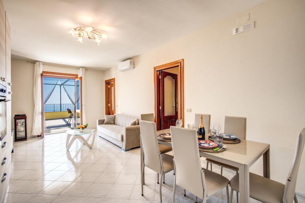 Magdalene'S House - Sea View Terrace Apartment Massa Lubrense Ngoại thất bức ảnh